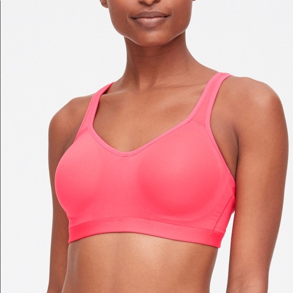 GAP Other - NWT GAP Fit High support convertible sports bra